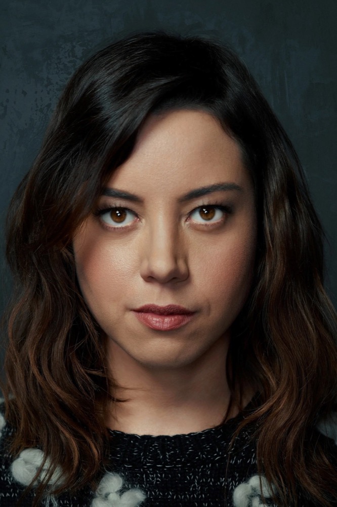 Aubrey Plaza, Deep Winter color analysis