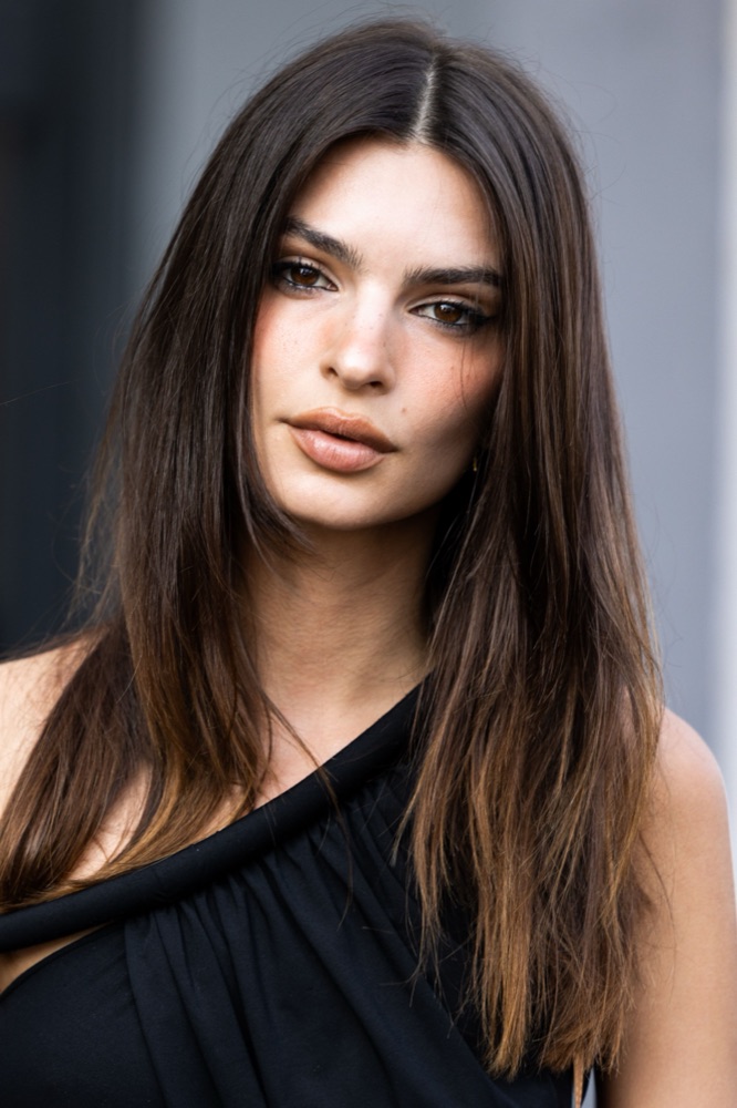 Emily Ratajkowski, Deep Autumn color analysis