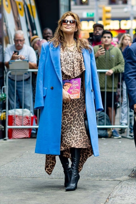 Eva Mendes wearing Caramel