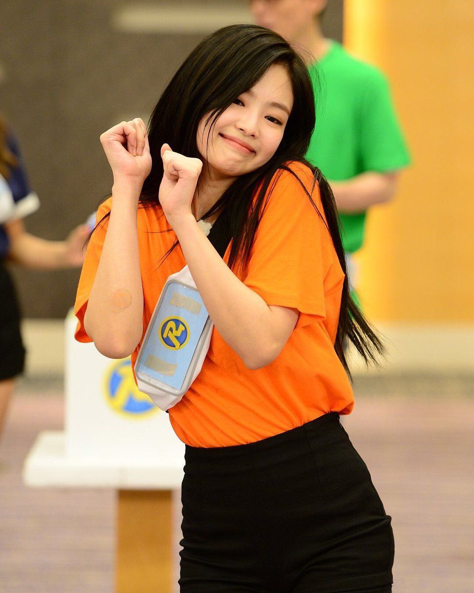 Jennie in Pumpkin