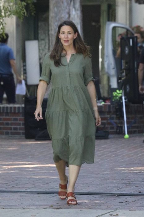 Jennifer Garner wearing Moss Green