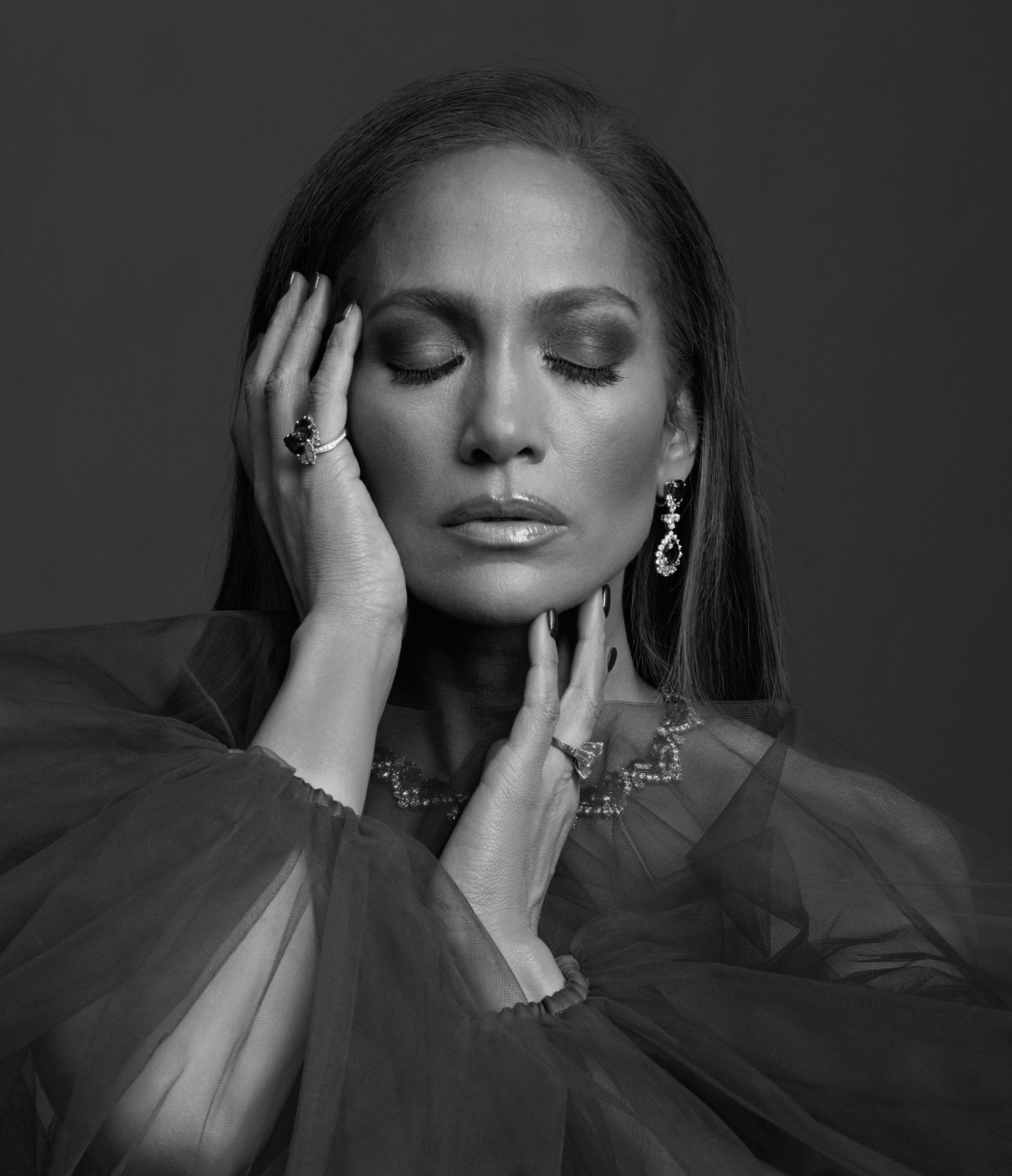 Jennifer Lopez — Warm Autumn color analysis