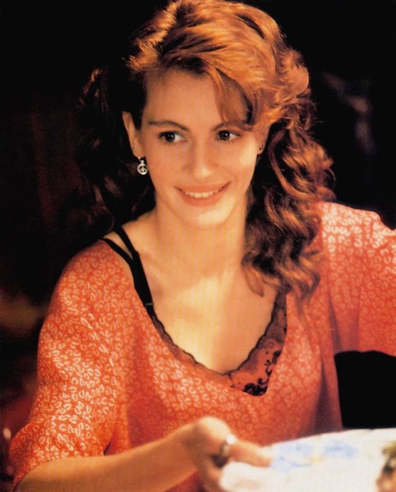 Julia Roberts wearing Rust