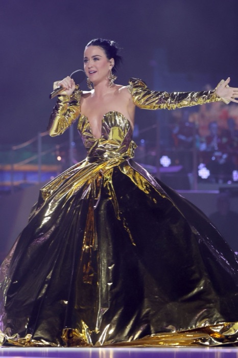 Katy Perry wearing Emerald