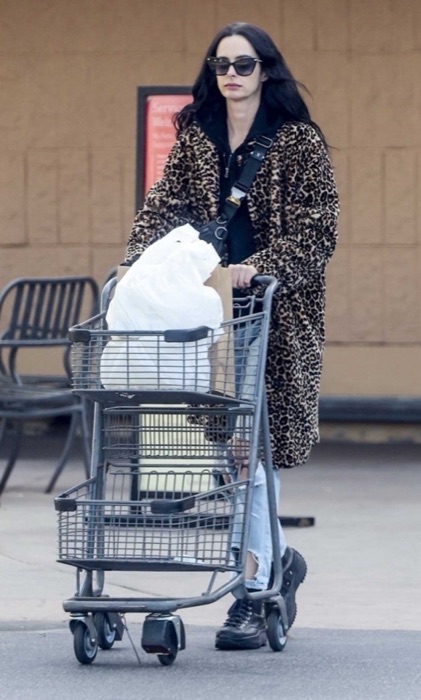 Krysten Ritter in Camel