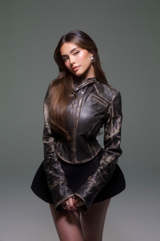 Madison Beer, Deep Autumn color analysis