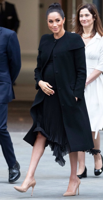 Meghan Markle in Pure Black