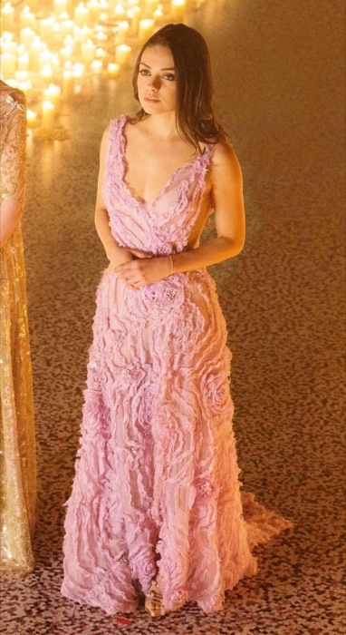 Mila Kunis in Pastel Pink