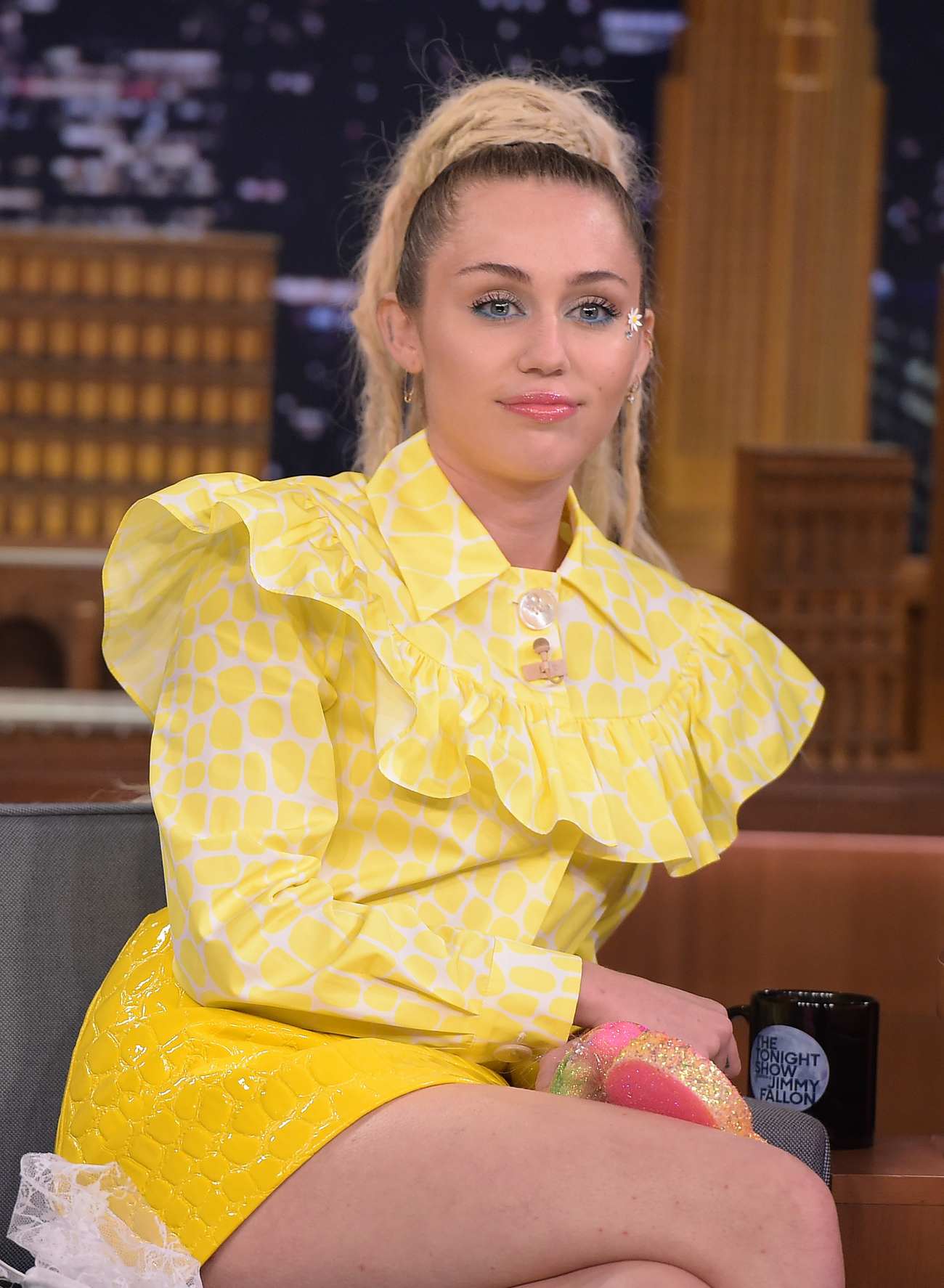Miley Cyrus wearing Marigold