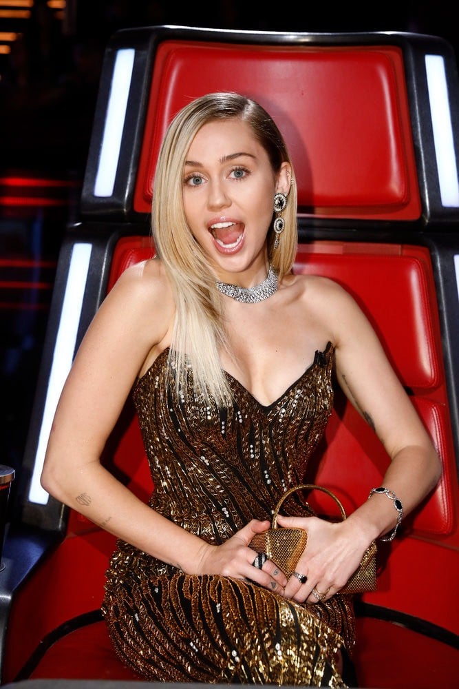 Miley Cyrus wearing Honey