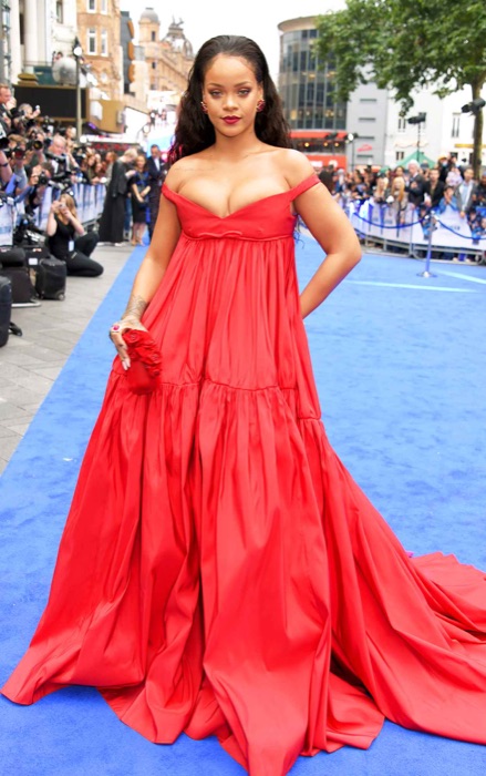 Rihanna wearing Garnet